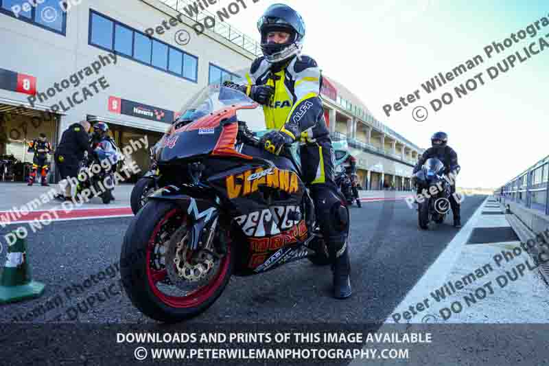 cadwell no limits trackday;cadwell park;cadwell park photographs;cadwell trackday photographs;enduro digital images;event digital images;eventdigitalimages;navarra;no limits trackdays;peter wileman photography;racing digital images;trackday digital images;trackday photos